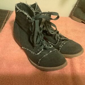 Steve Madden Black High-Top Canvas Sneakers